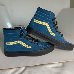 Van’s NWOTPark Project Unisex Blue Suede and Black Sneakers Women’s 8/Men’s 6.5